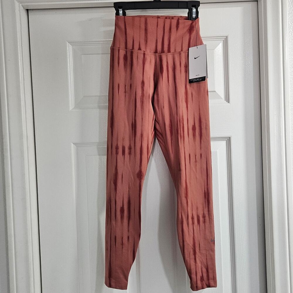 ❤️NWT❤️ Nike Pink Tie-Dye Leggings